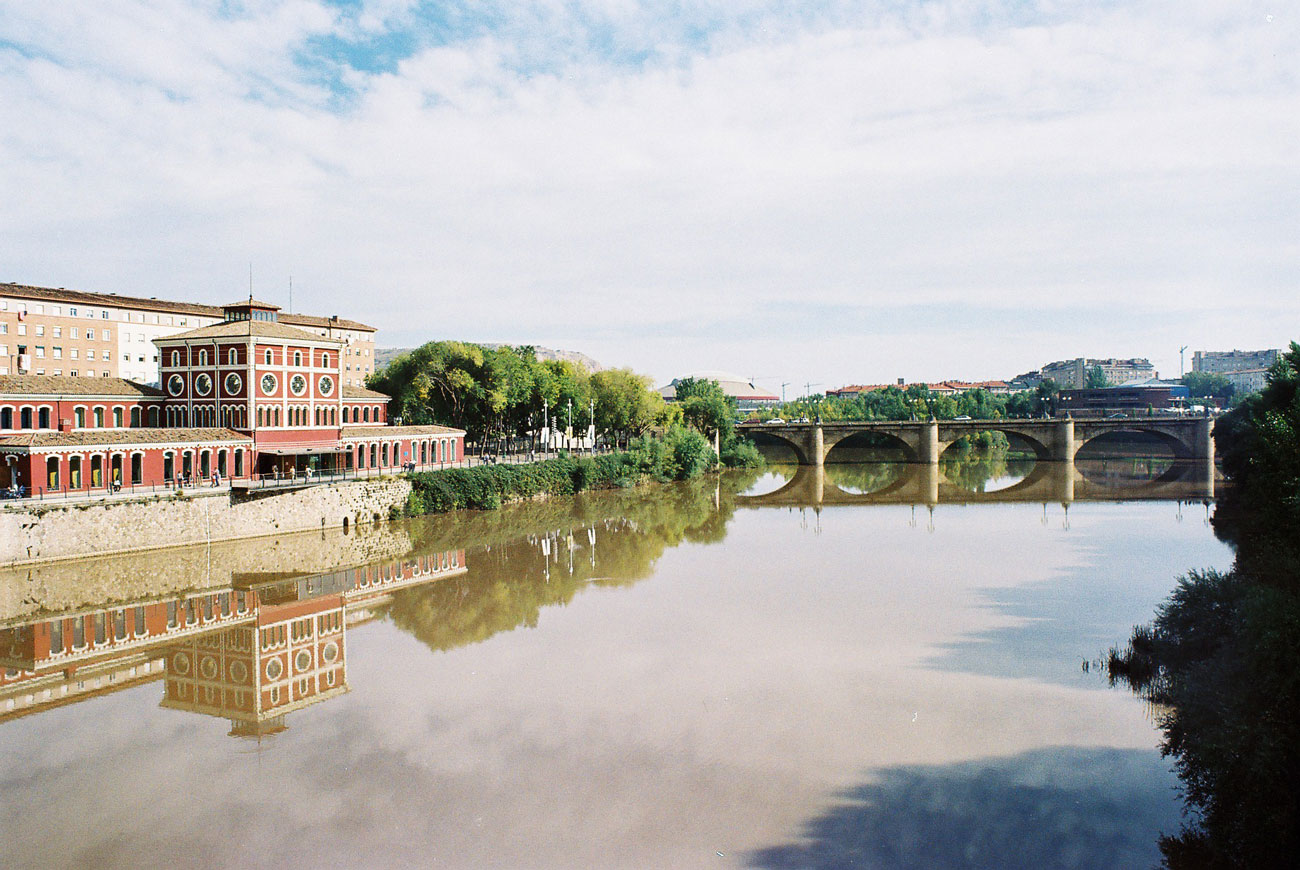 Río_Ebro_a_su_paso_por_Logroño